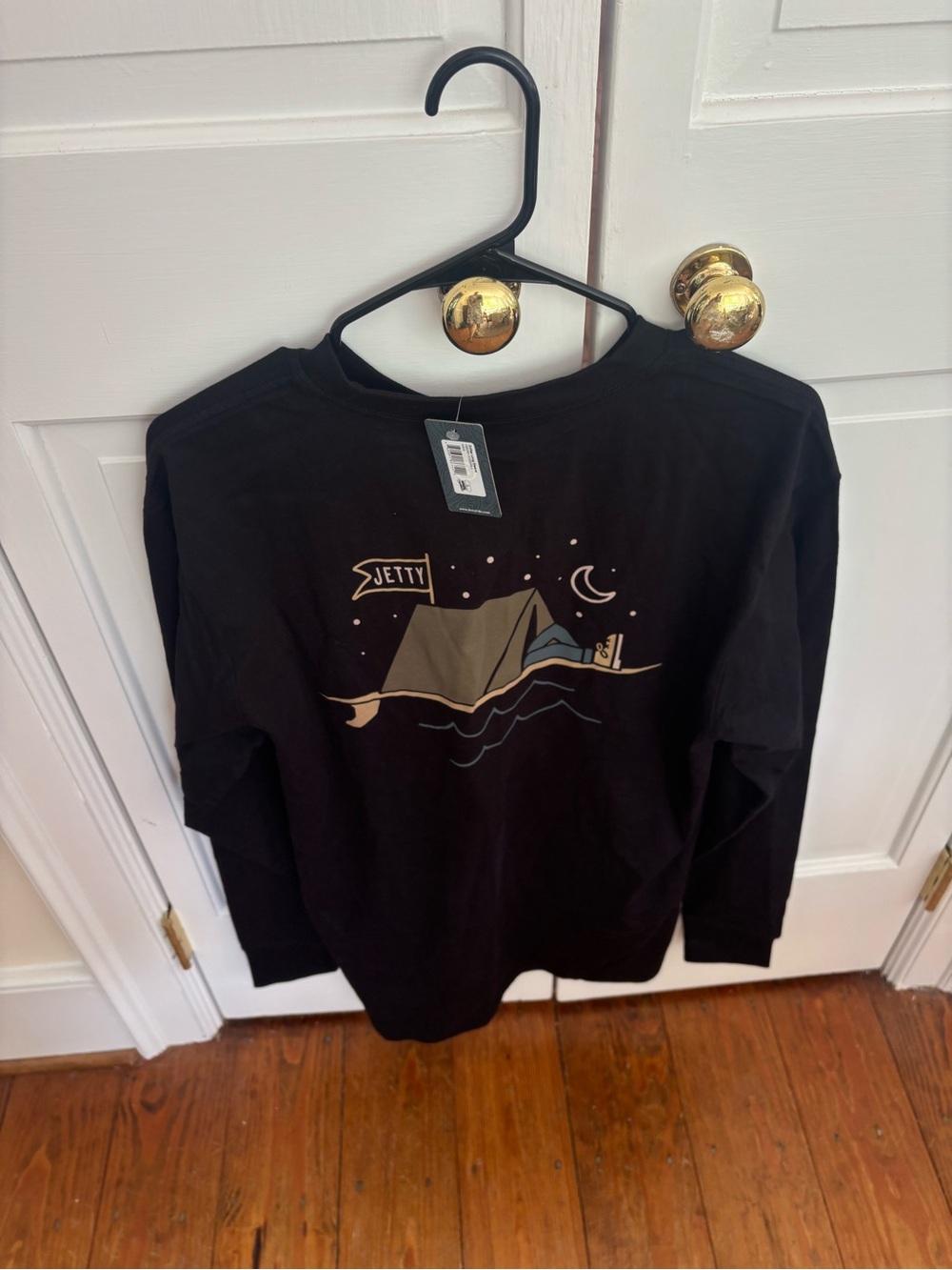 Jetty Black Long-Sleeve Graphic Tee